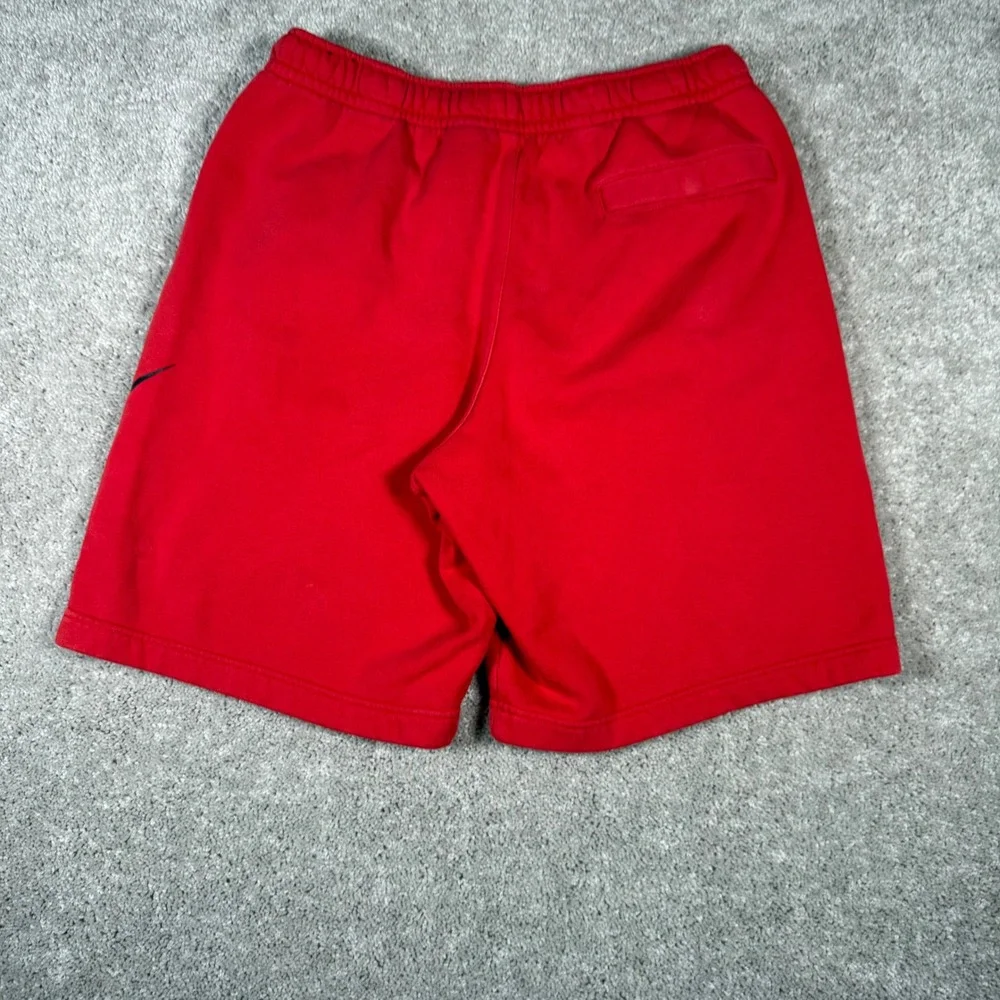 Nike Men's Large Red Fleece Swoosh Shorts Sportswear